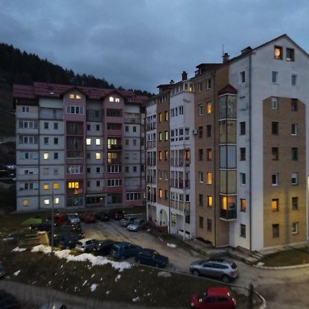 Apartman Nena Nova Varoš Exteriör bild