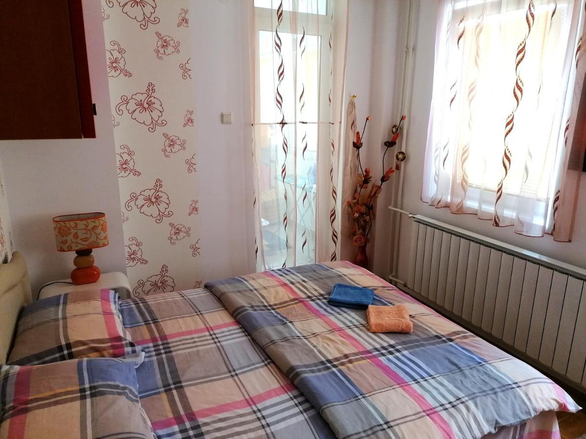 Apartman Nena Nova Varoš Exteriör bild