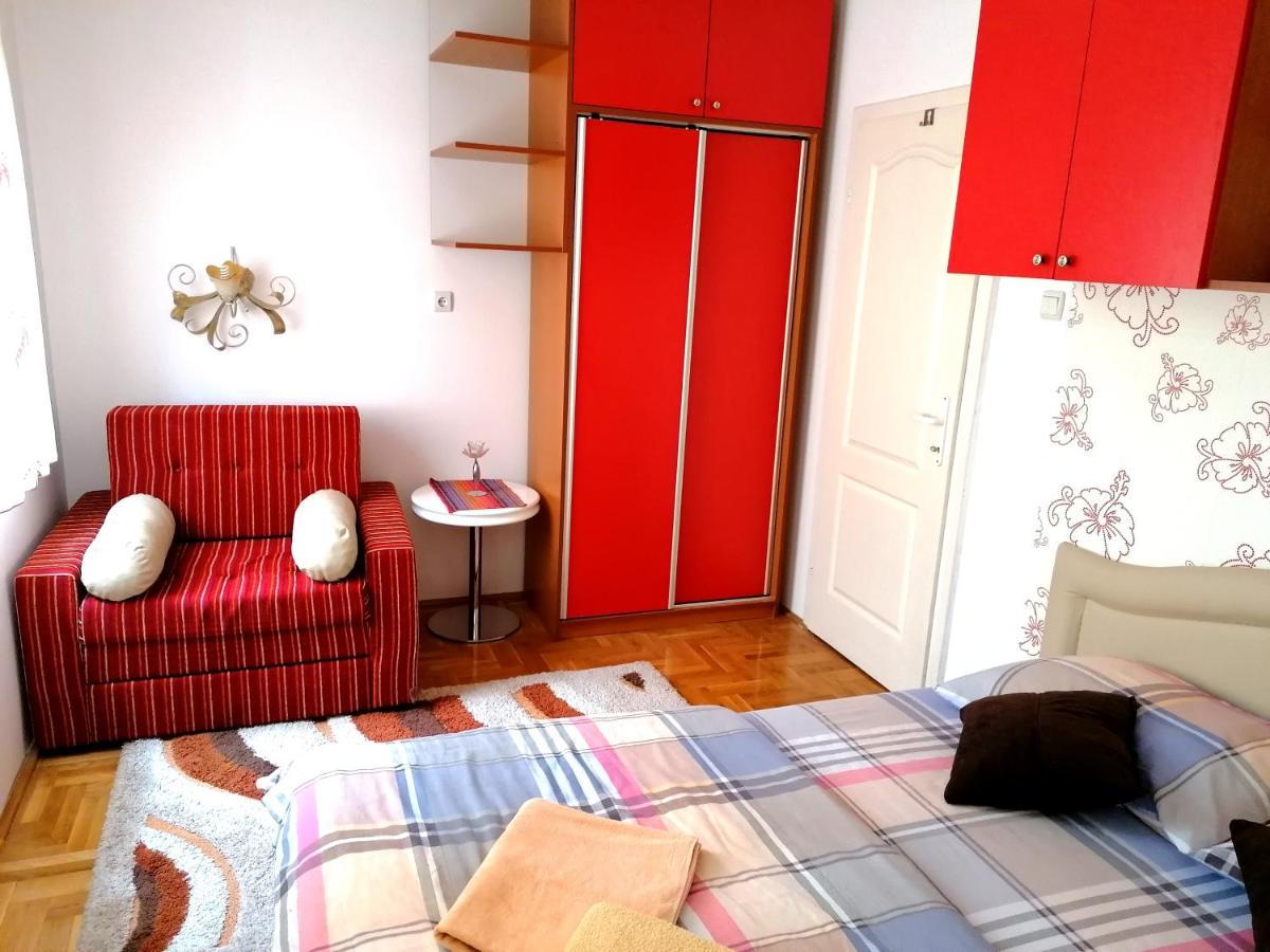 Apartman Nena Nova Varoš Exteriör bild