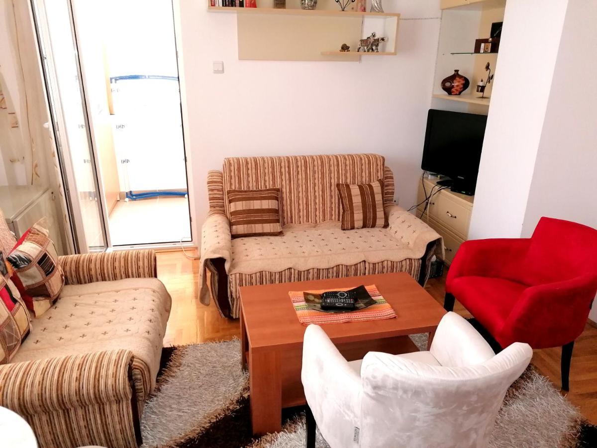 Apartman Nena Nova Varoš Exteriör bild