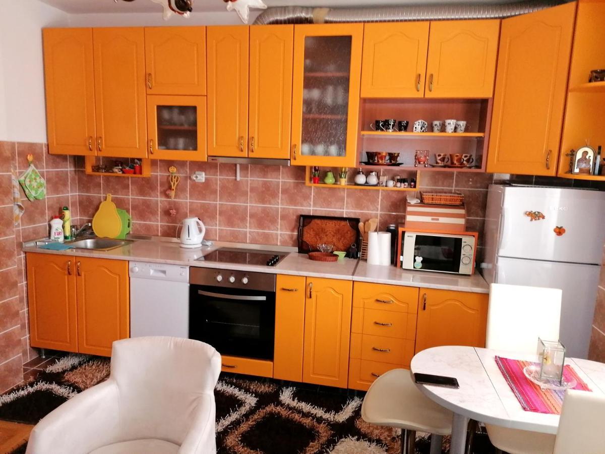 Apartman Nena Nova Varoš Exteriör bild