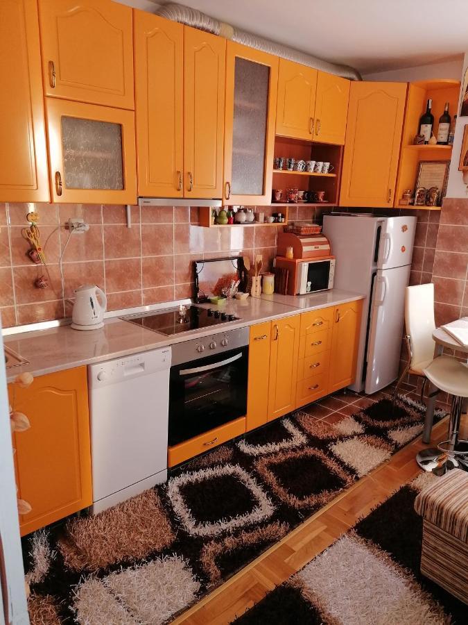 Apartman Nena Nova Varoš Exteriör bild